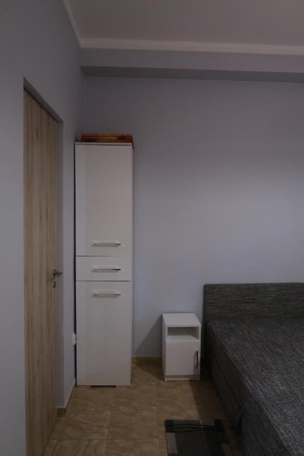 Eva Apartman Szigetvar Bagian luar foto
