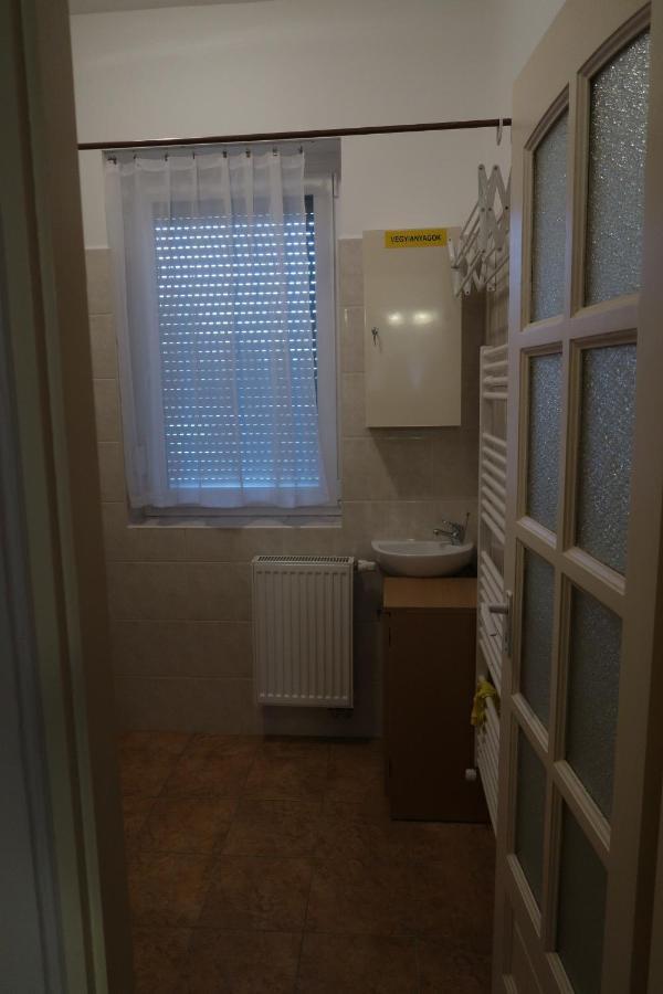 Eva Apartman Szigetvar Bagian luar foto