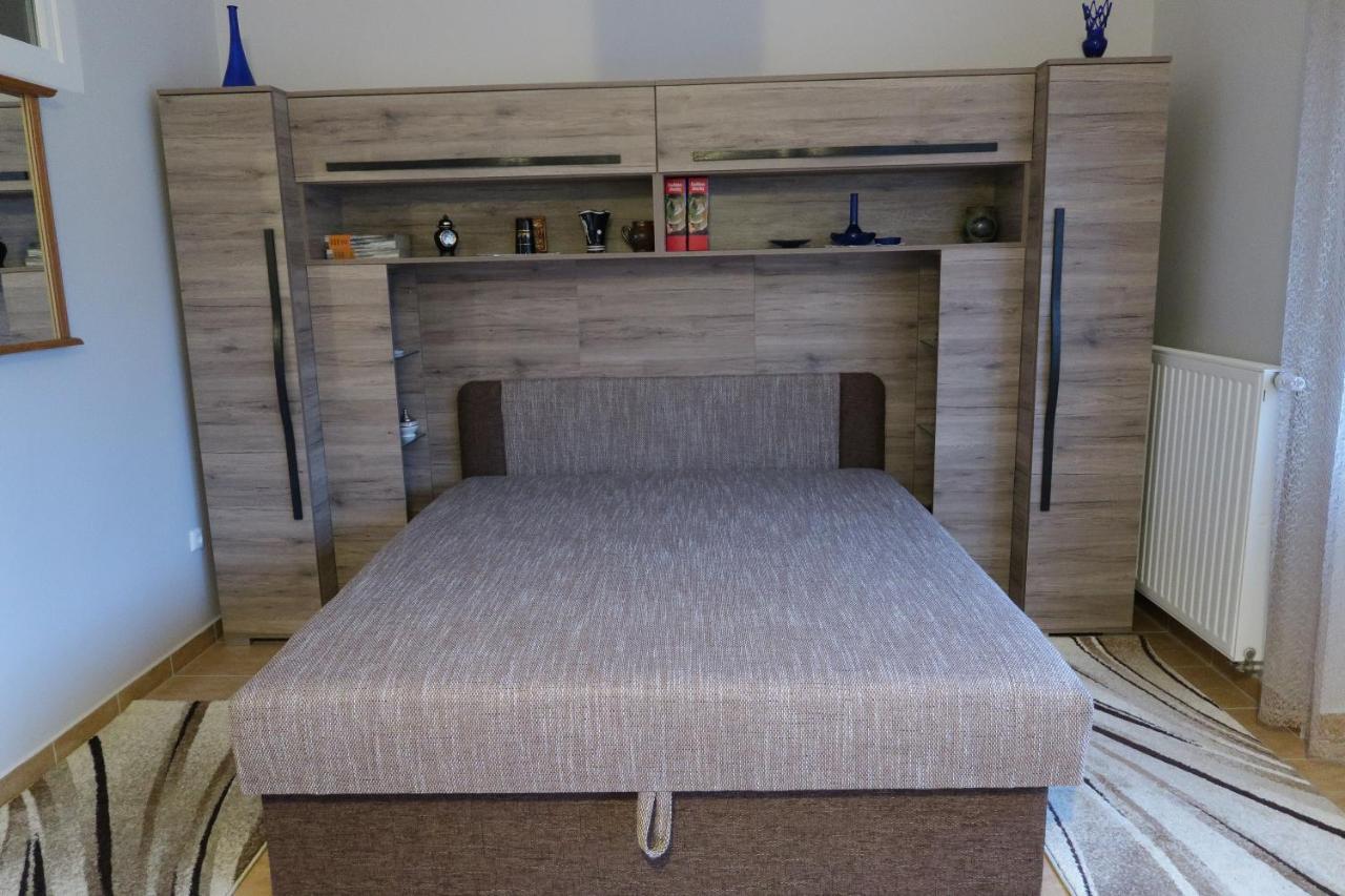Eva Apartman Szigetvar Bagian luar foto